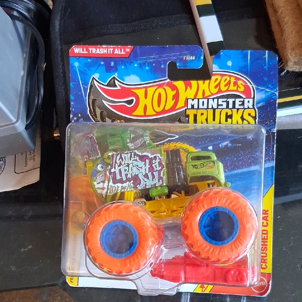 HOT WHEELS GARBAGE TRUCK